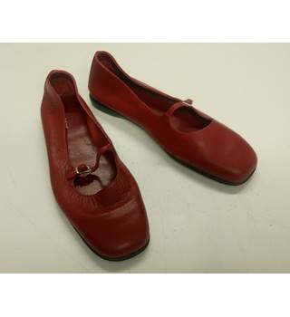 m&s ladies footglove shoes