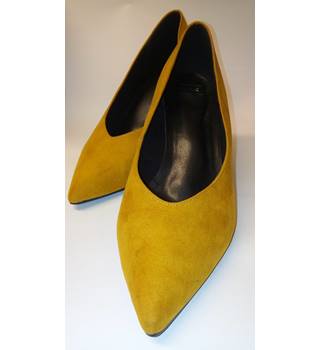 mustard shoes m&s