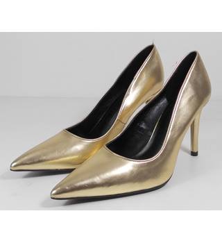 m&s gold heels
