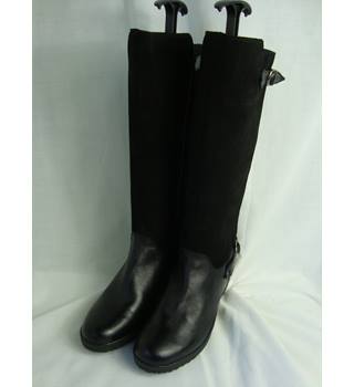 pavers black knee high boots