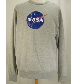 nasa jumper primark