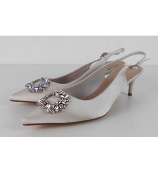 marks and spencer jewelled kitten heels