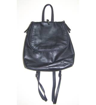 jobis leather backpack