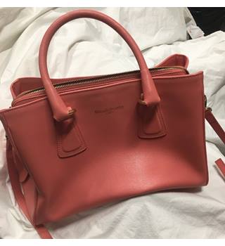 russell and bromley tote bags