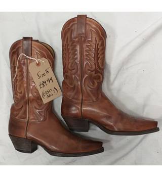 r soles cowboy boots