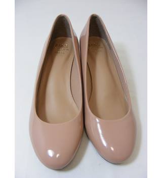 Pink - Heeled shoes | Oxfam GB 