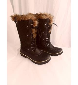 skechers gore tex boots