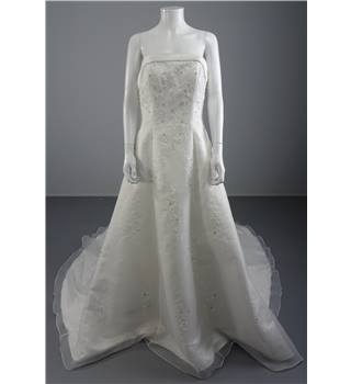 Sincerity Bridal  Size 14 Ivory Strapless A Line  Wedding  