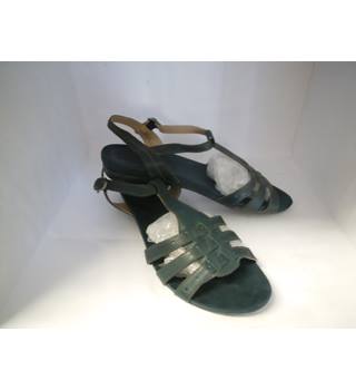 m&s navy blue sandals