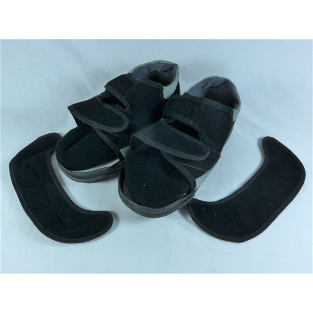 Podalux shoe by Donjoy UK Ltd Donjoy UK - Size: 4 - Black - Slip-on ...