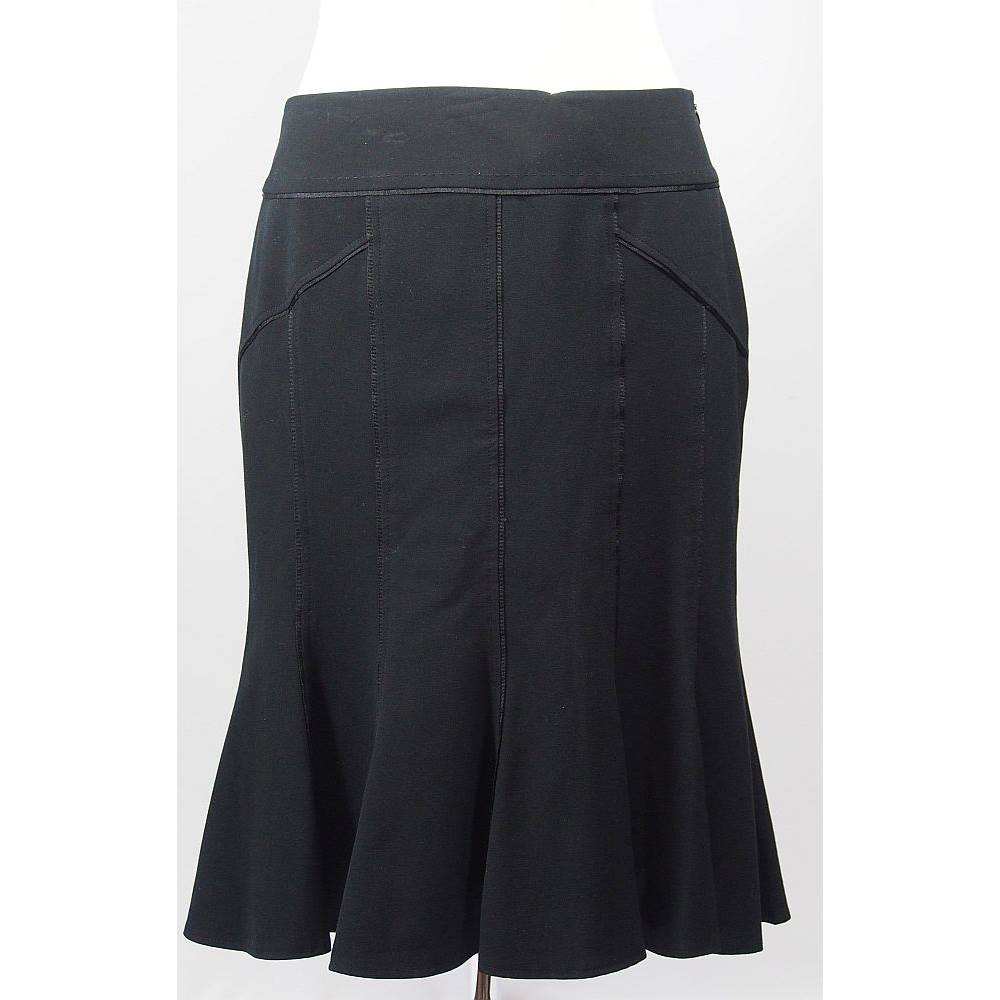 Marks and Spencer skirt size 16 black M&S Marks & Spencer - Size: 16 ...