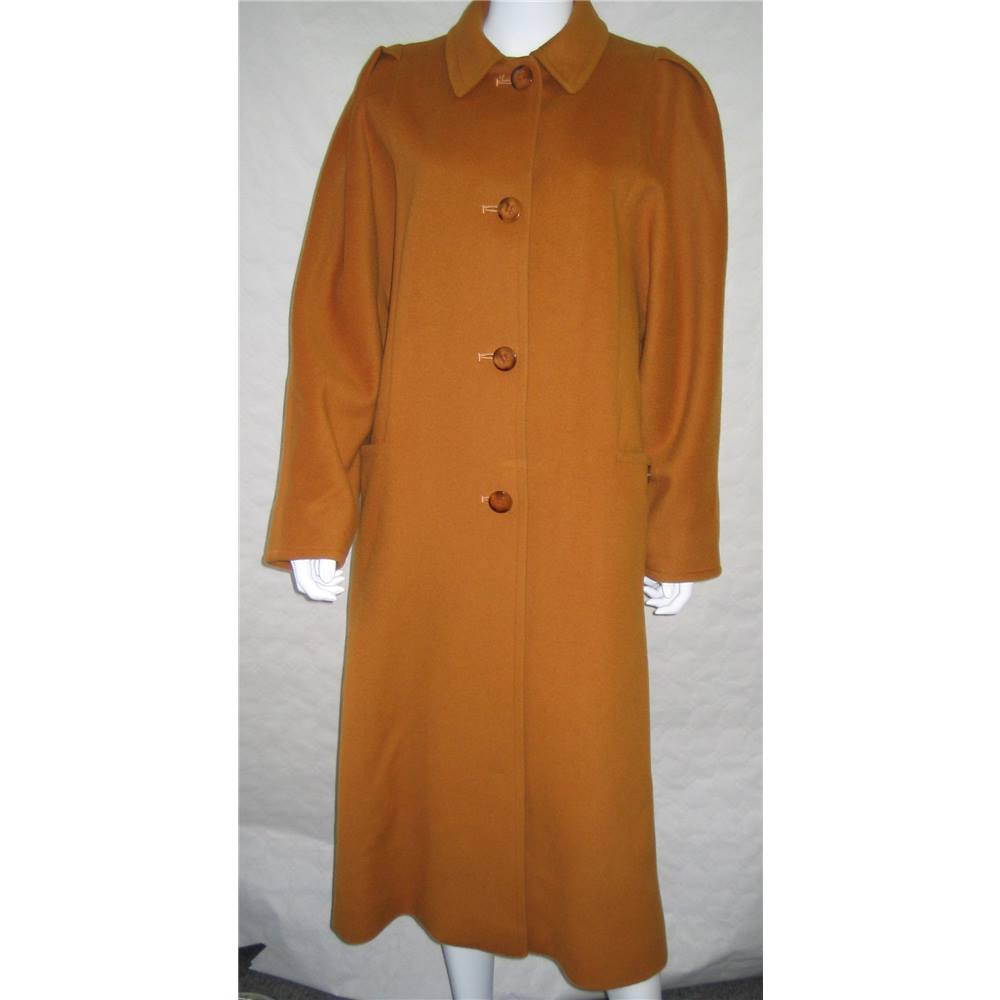 Vintage James Pringle of Inverness Cashmere Wool coat - size 14 | Oxfam ...