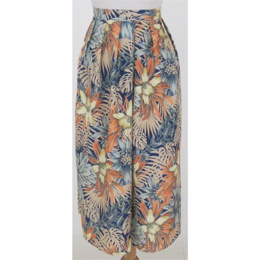 Damart size: 18 multi-coloured knee length skirt | Oxfam GB | Oxfam’s ...