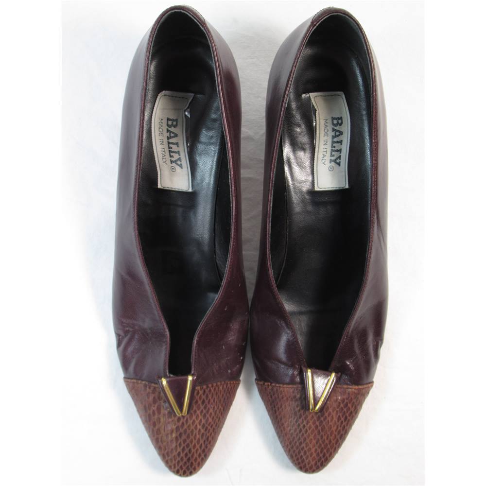 Bally - Size: 7.5 - Burgundy - Mid Heel shoes | Oxfam GB | Oxfam’s ...