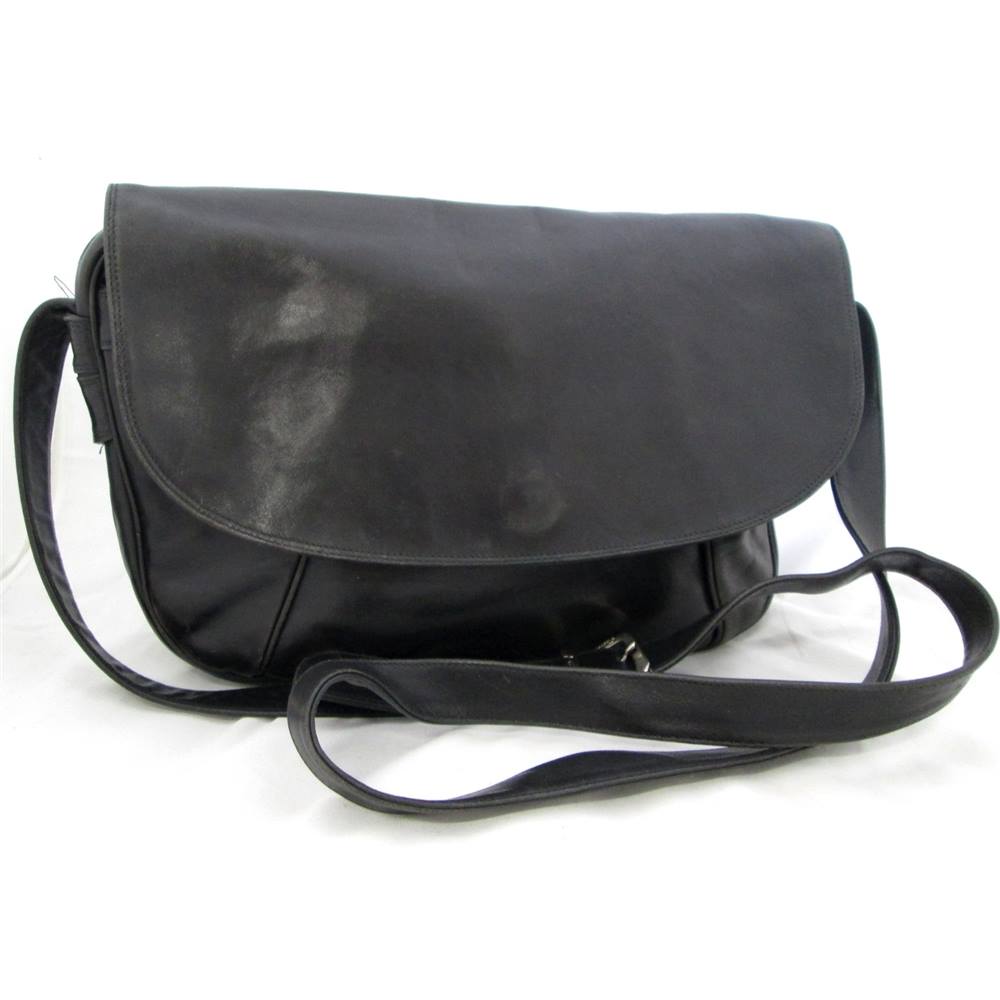 Enny Black Leather Handbag Enny - Size: One size - Black | Oxfam GB ...