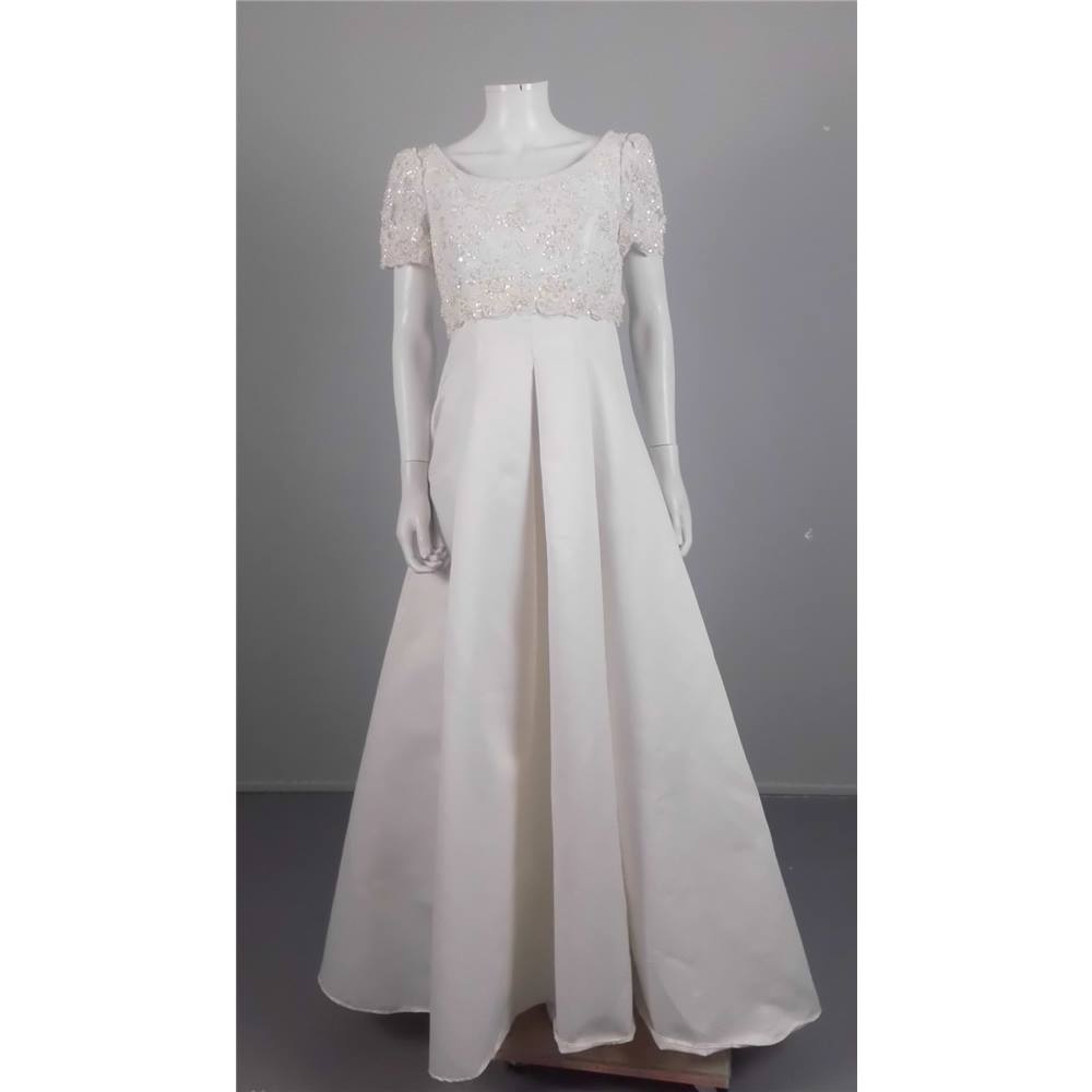 forever yours wedding  dress  for sale  Local Classifieds 