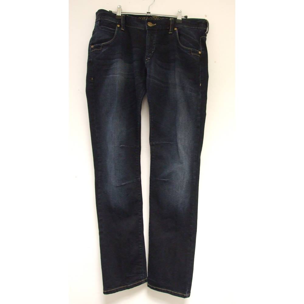 Wrangler - Low Rise regular Fit Denim jeans - Size: 34 | Oxfam GB ...