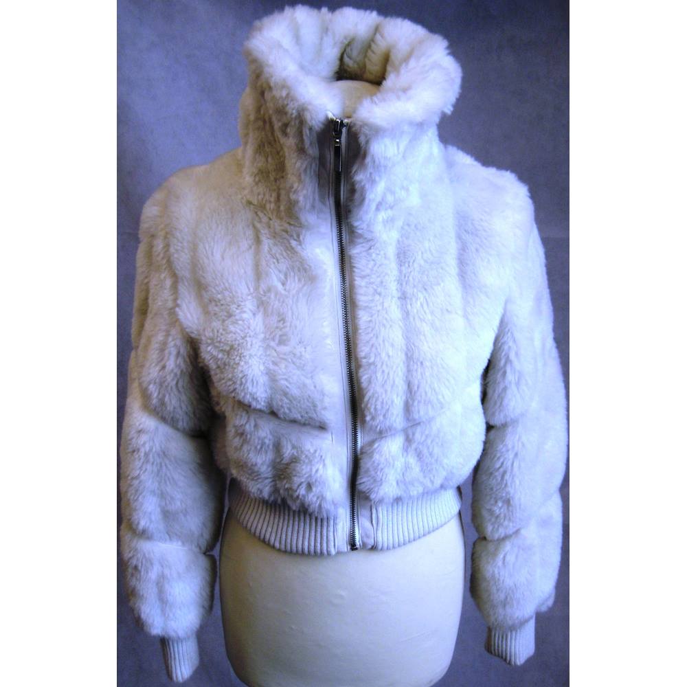 love trf (Zara) white faux fur bomber jacket size EUR S Zara - Size: S ...