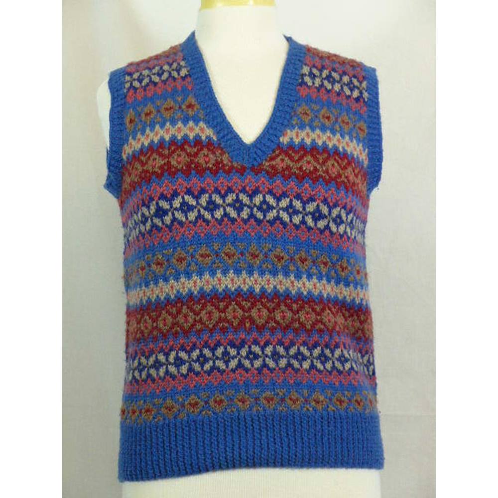 Classic hand knit Fair Isle 'tank top' Home knit - Size: 10 - Multi ...
