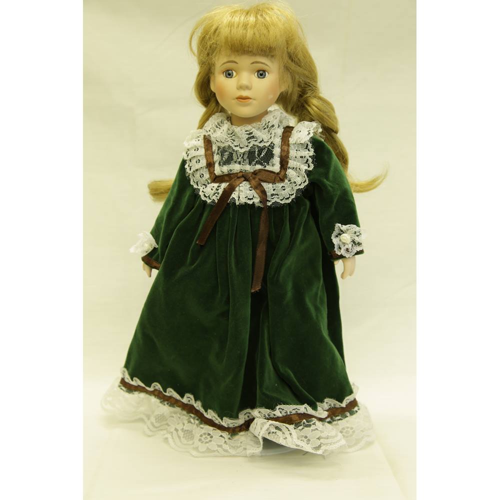 leonardo-collection-hand-painted-porcelain-doll-oxfam-gb-oxfam-s