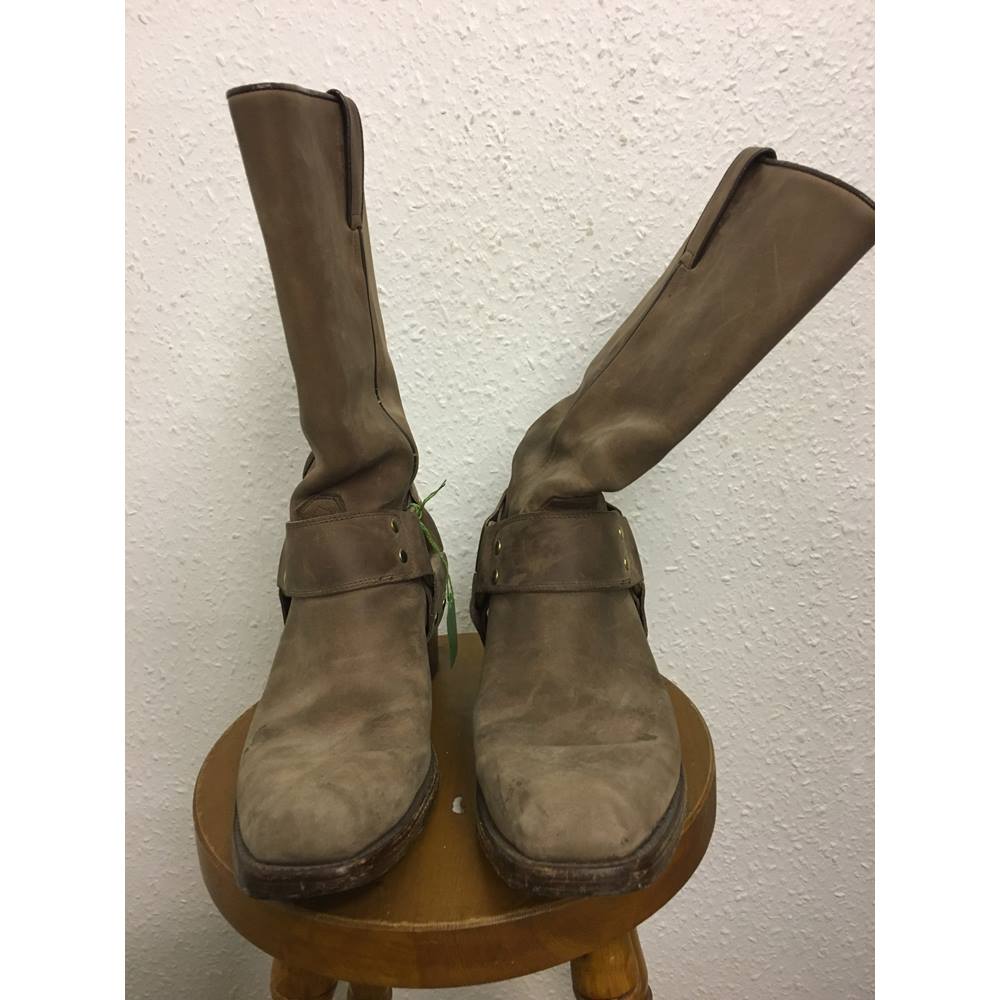 cowboy boots r soles