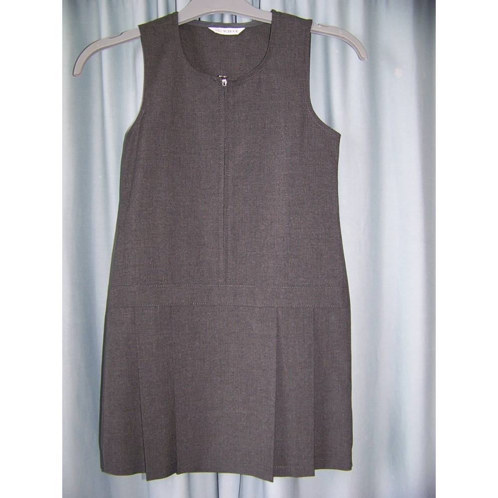 M&S School Marks & Spencer - Size: 8 - 9 Years - Grey - Pinafore Dress ...