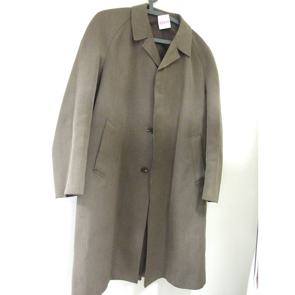 True Vintage Gentlemen's Overcoat/Raincoat by Dunn & co Dunn & Co ...