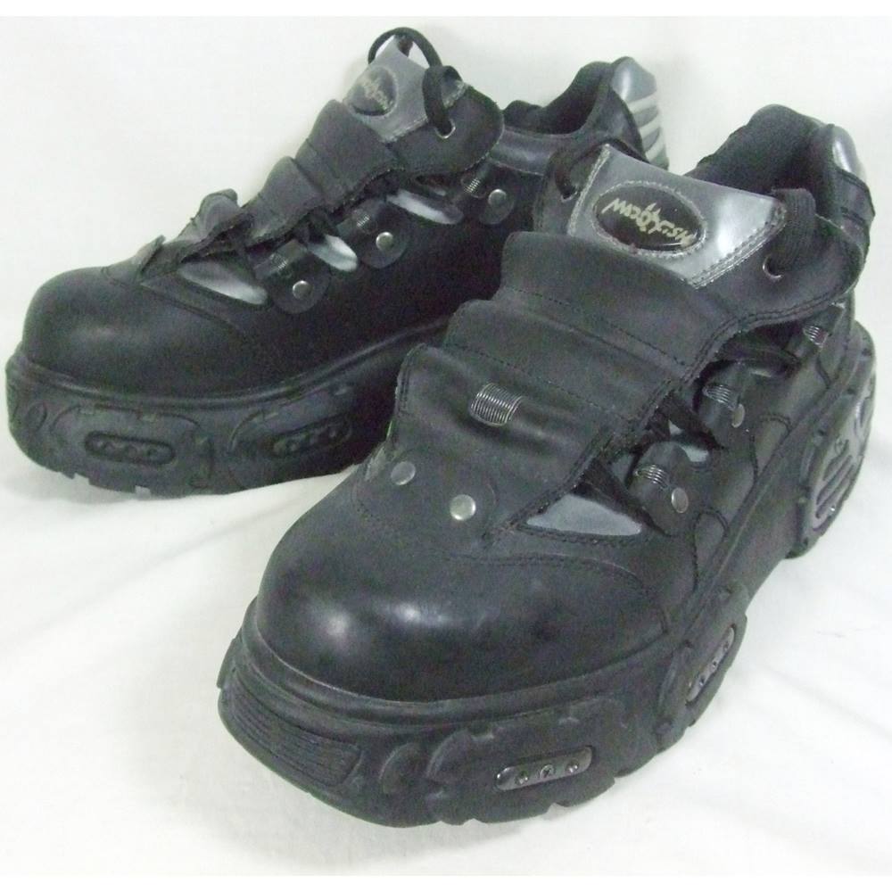 punk fish shoes