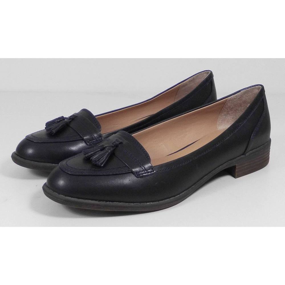Marks & Spencer Navy Leather Loafer Style Shoe Size 7.1/2 Wider Fit ...