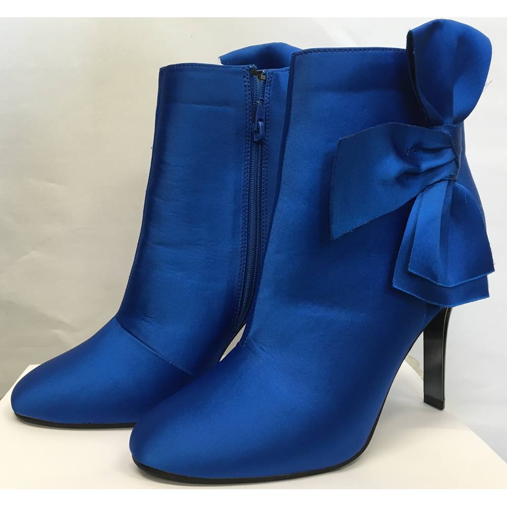 marks spencer boots sale