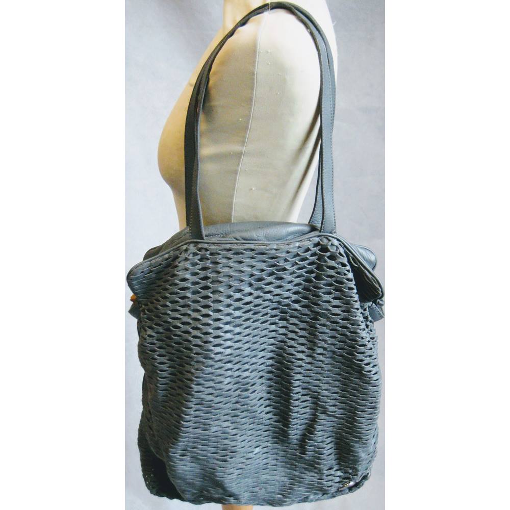 mandarina duck tote bag