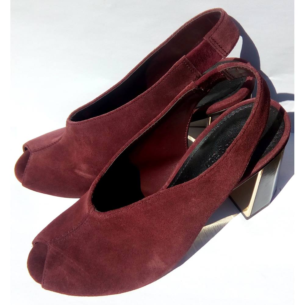 M&S size 5.5, dark red shoe | Oxfam GB | Oxfam’s Online Shop