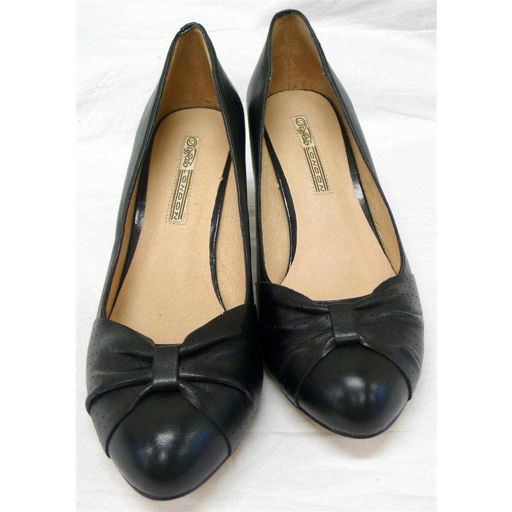 Buffalo London, size 6.5/40 black court shoes | Oxfam GB | Oxfam’s ...