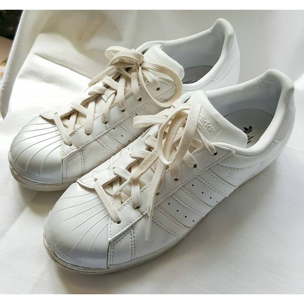 Adidas Superstars white trainers with shell toe, size 5 Adidas - Size ...