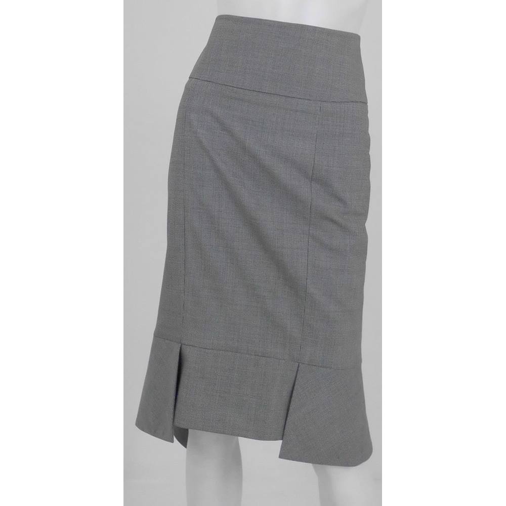 REISS Black/White Wool Check Knee-Length Skirt UK Size 10 | Oxfam GB ...