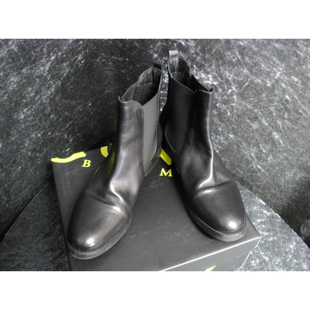 jones bootmaker discount