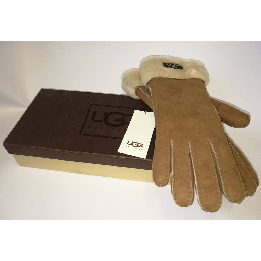 ugg suede brush