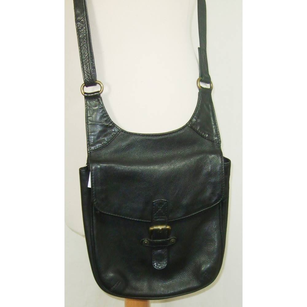 fatface crossbody bag