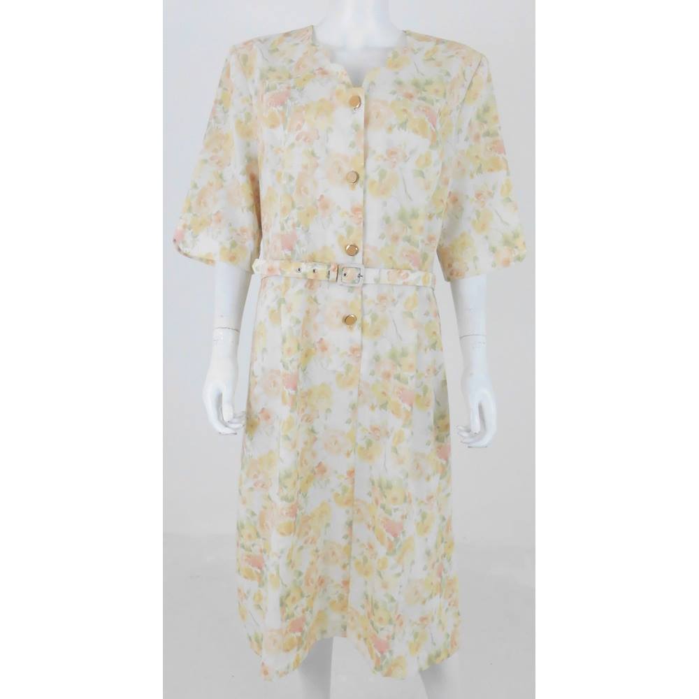 Vintage Riddella Size: 20 Pastel Yellow Floral Smock Dress | Oxfam GB ...