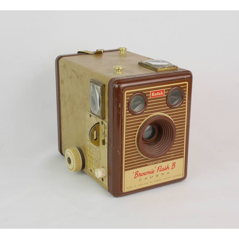 Vintage Kodak Brownie Flash B Box Camera | Oxfam GB | Oxfam’s Online Shop