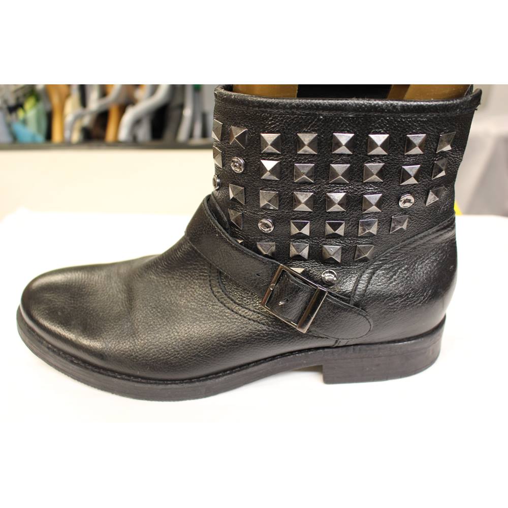 dune tropic black boots