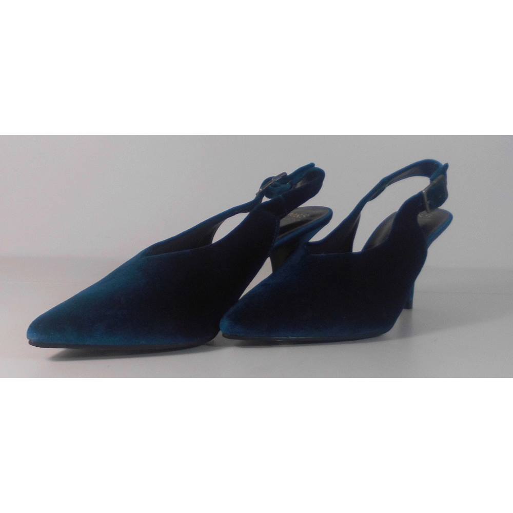 marks and spencer sling back