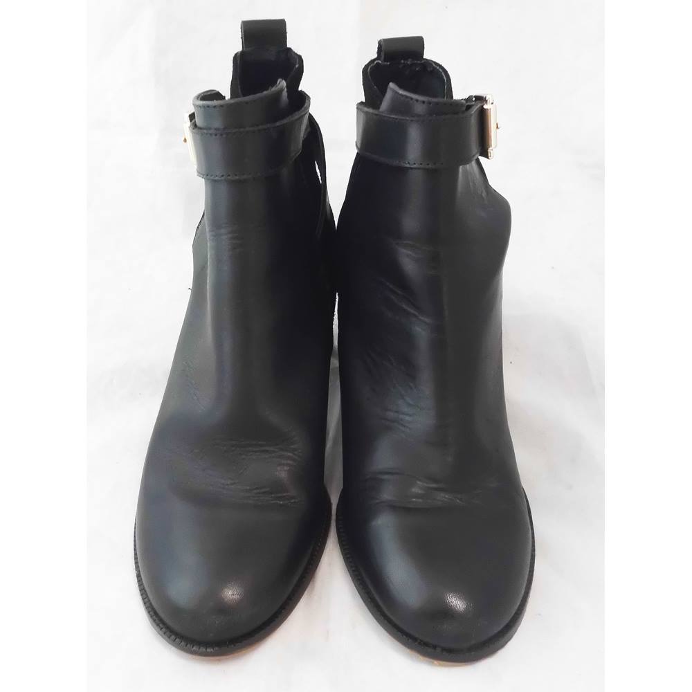 Helene Rouge, size 5 black ankle boots | Oxfam GB | Oxfam’s Online Shop