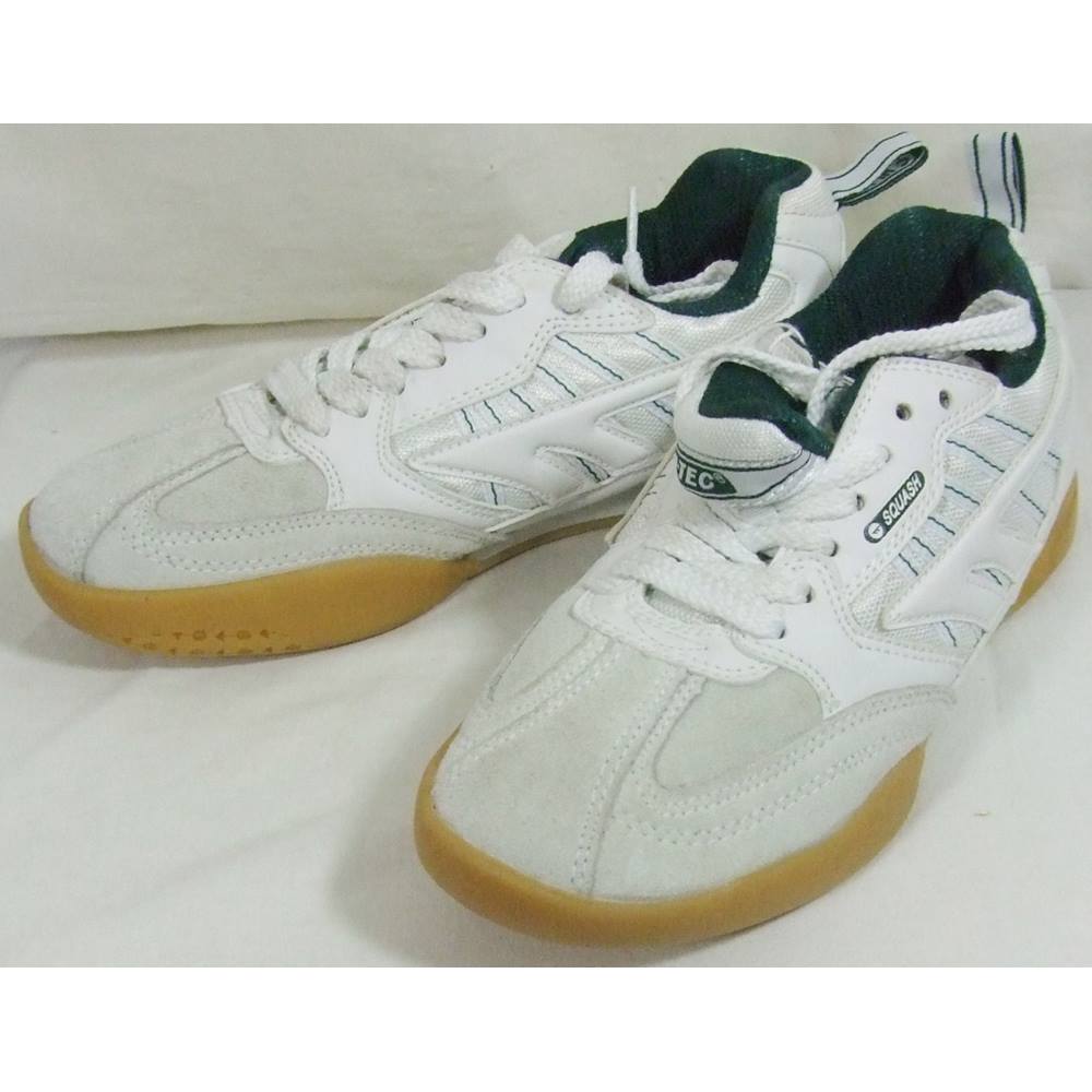 cheap squash trainers