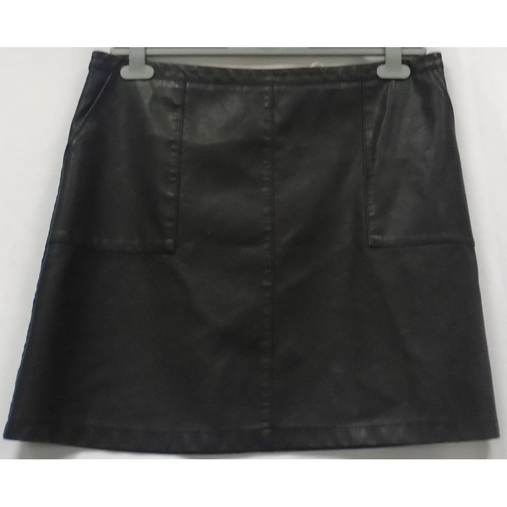Matalan Papaya - Size: UK 16 - Black - Leather Look Mini skirt | Oxfam ...