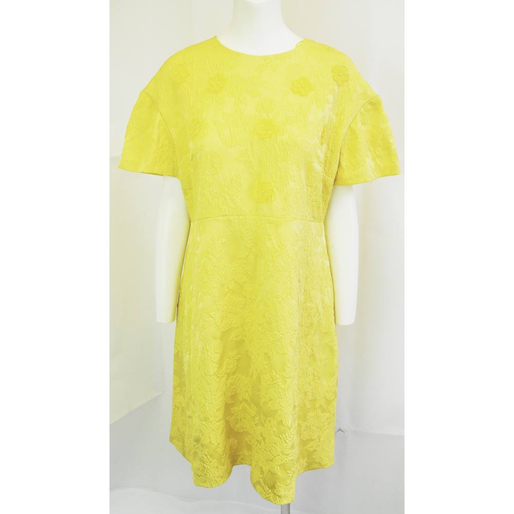 M&S Marks & Spencer - Size: 16 - Yellow - Knee length dress | Oxfam GB ...