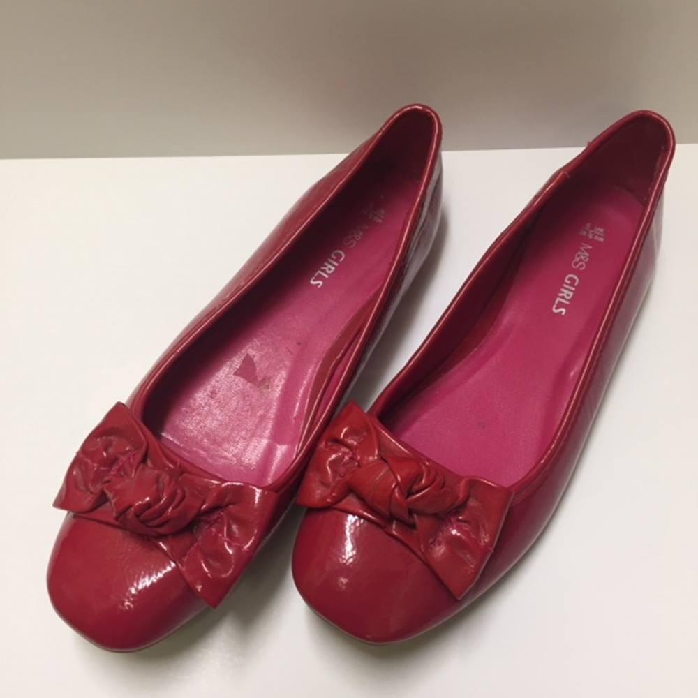 Flat cerise Shoe from M&S Girls, Size 6 | Oxfam GB | Oxfam’s Online Shop