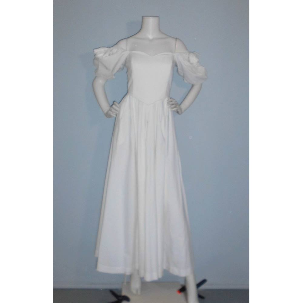 1980s wedding  dresses  Local Classifieds For Sale  Preloved