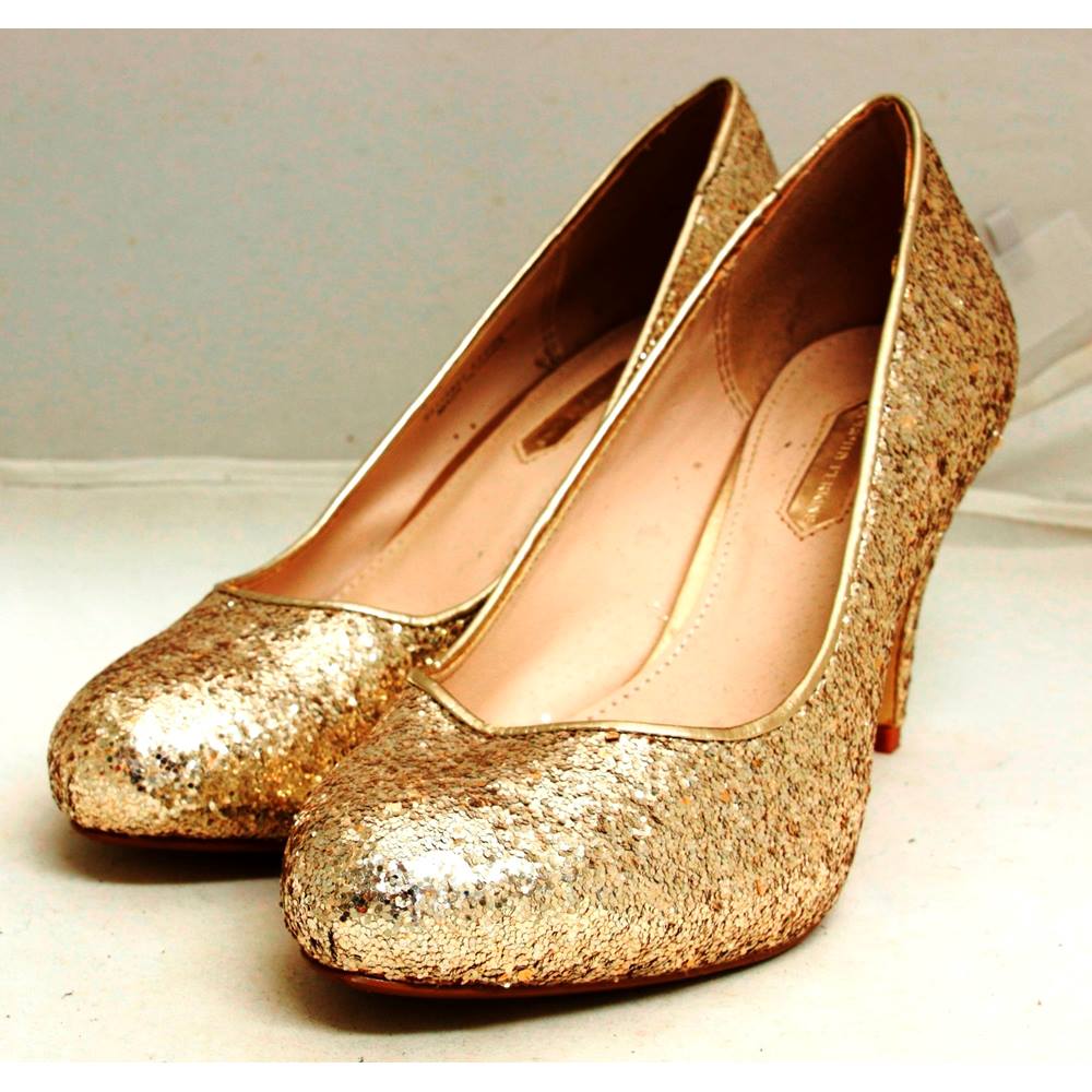 Dorothy Perkins - Size 4 - Gold sparkly - Heeled shoes | Oxfam GB ...