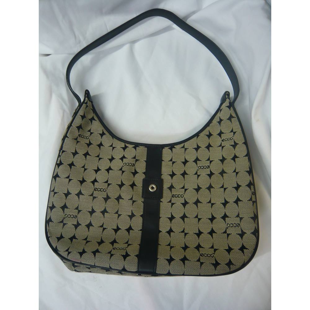 ecco purse